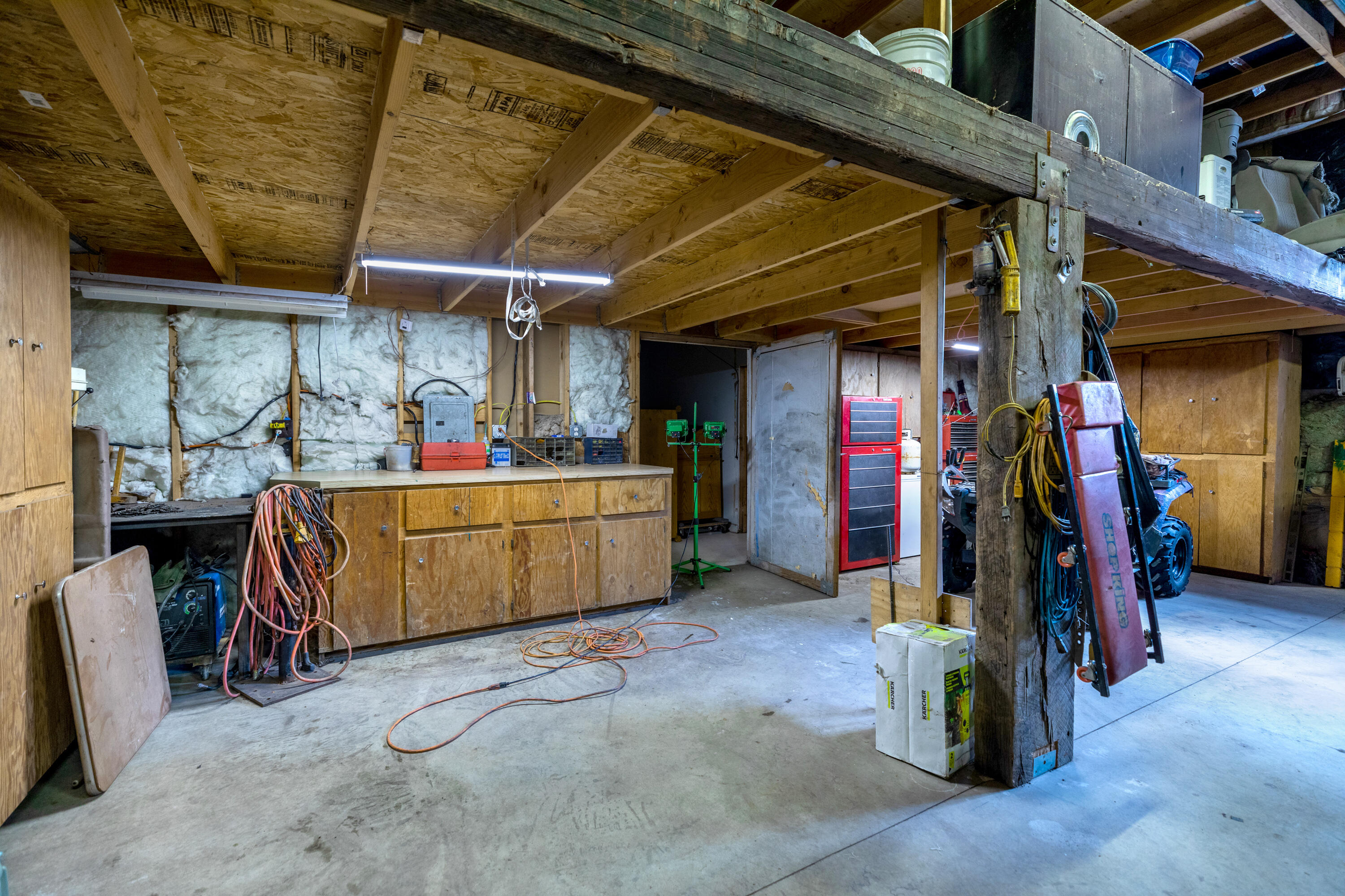 Wagon Trail Acreages - Residential