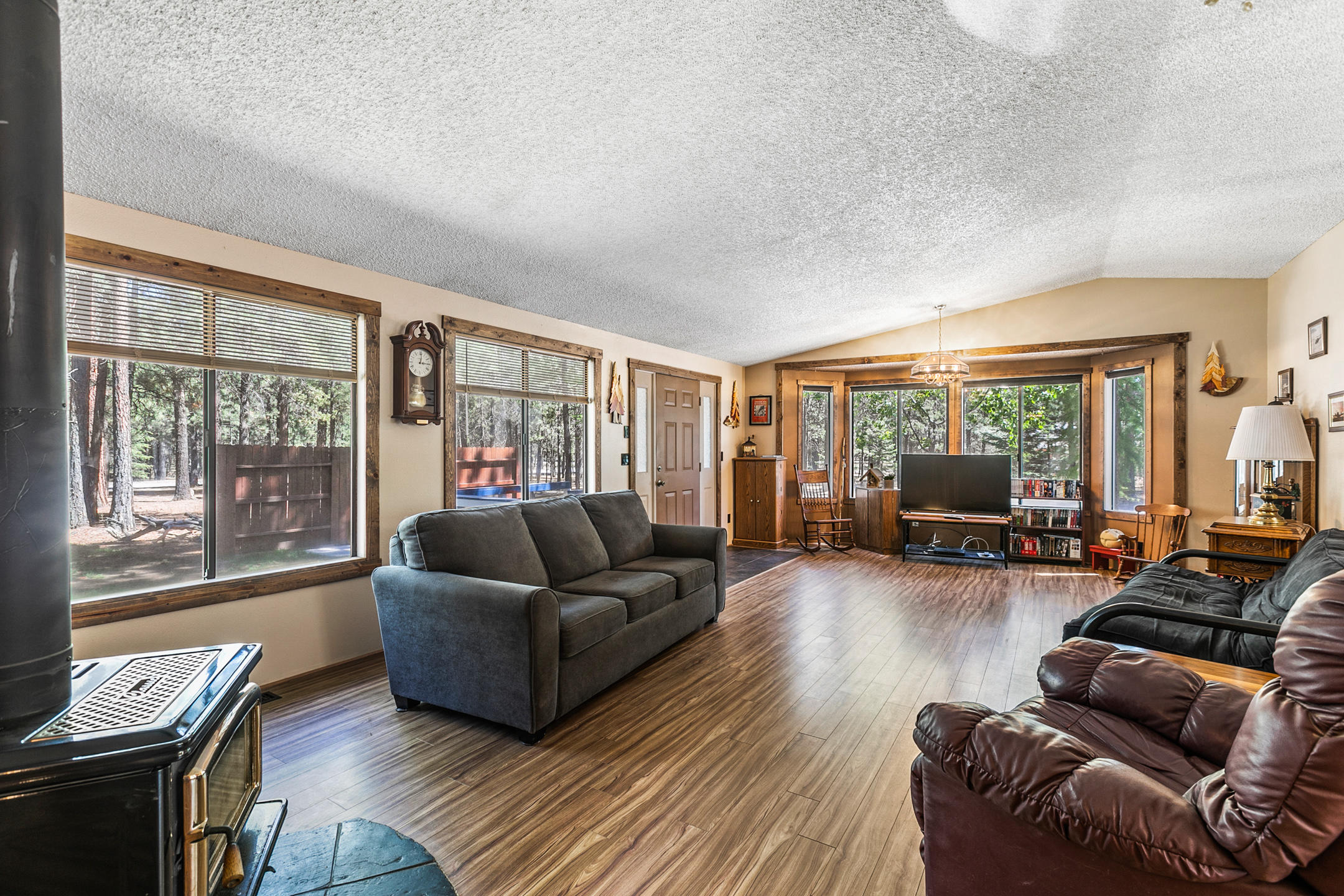 Ponderosa Pines - Residential