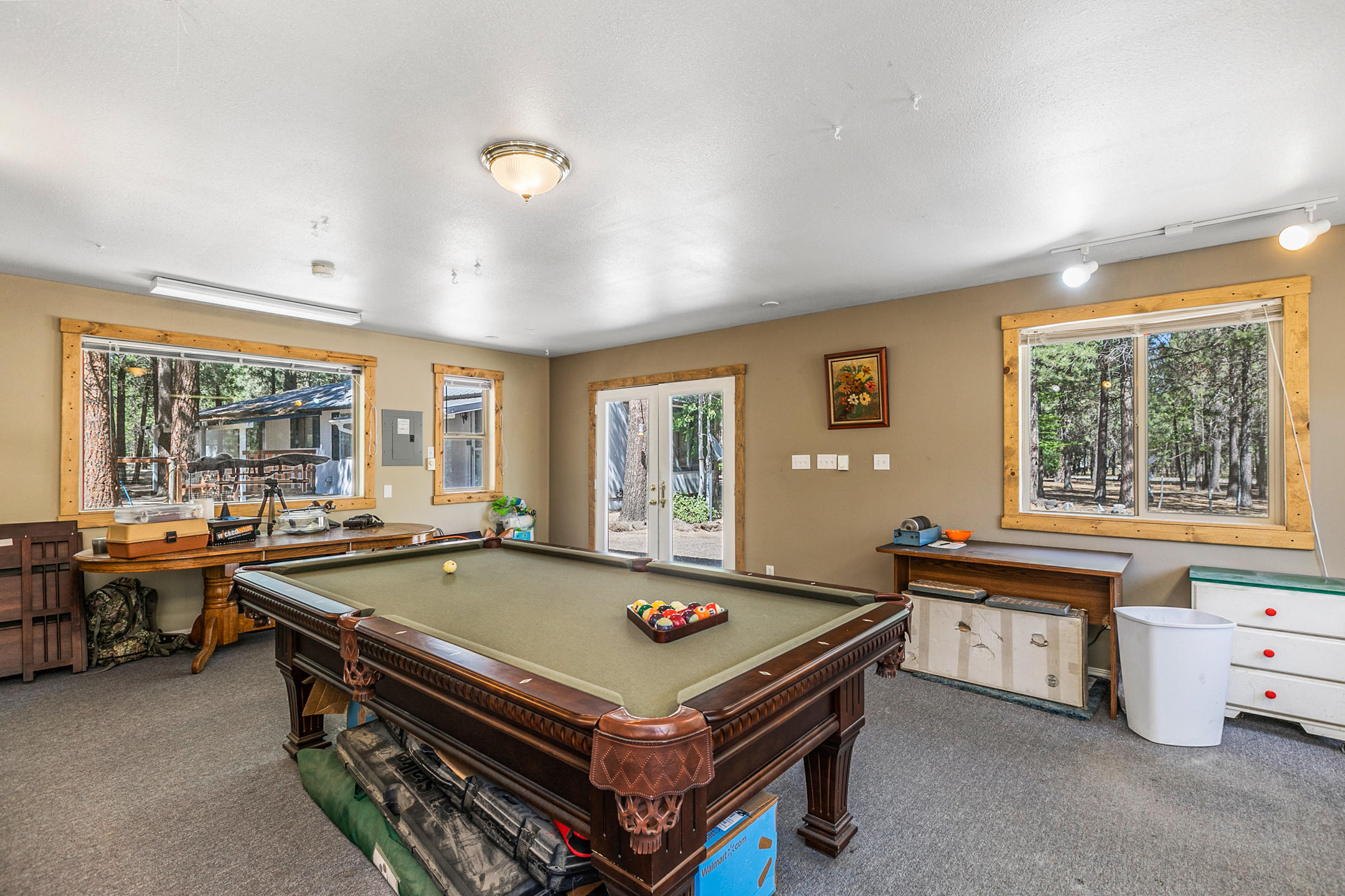 Ponderosa Pines - Residential