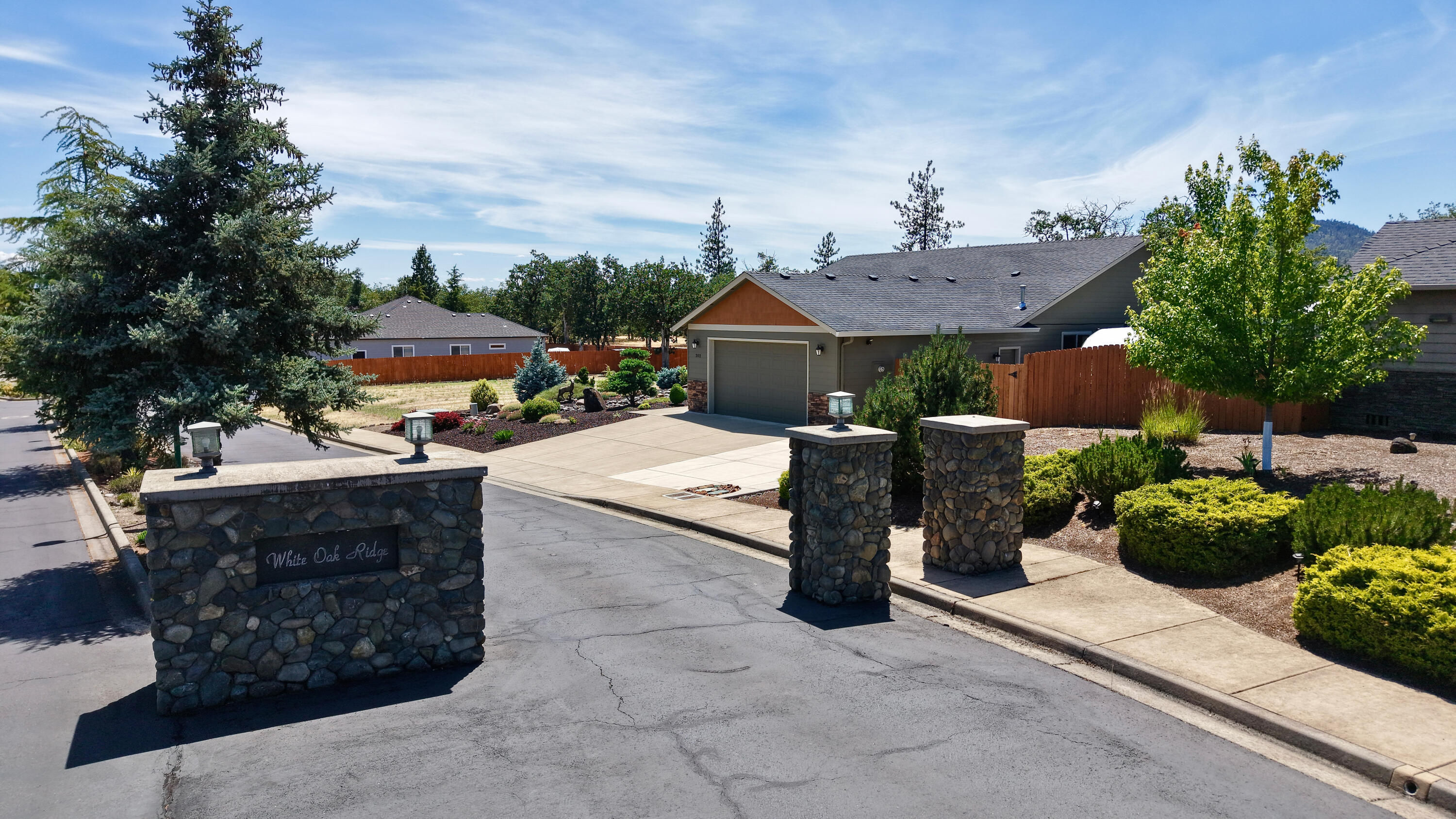 White Oak Ridge - Residential