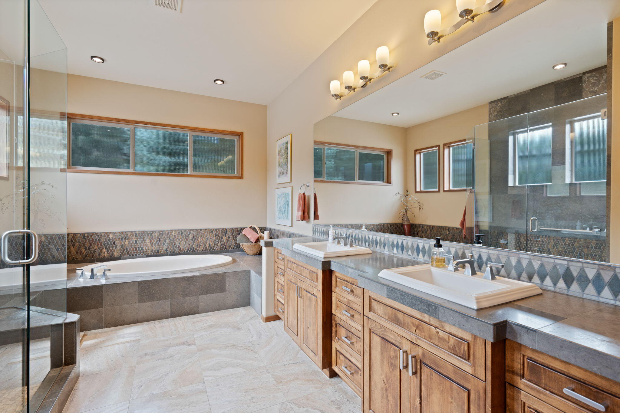 Awbrey Butte - Residential