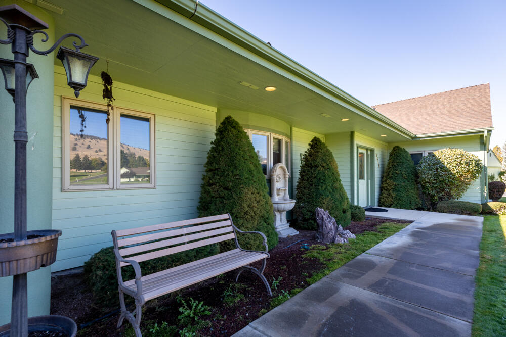 Shield Crest - Residential