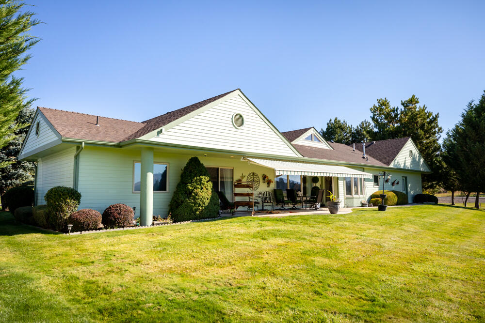 Shield Crest - Residential