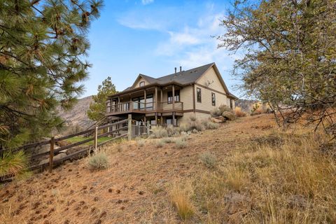 Tiny photo for 6346 Stoneridge Drive, Klamath Falls, OR 97601 (MLS # 220211677)