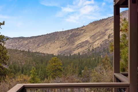 Tiny photo for 6346 Stoneridge Drive, Klamath Falls, OR 97601 (MLS # 220211677)