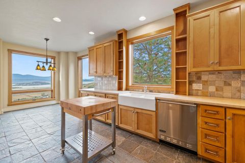 Tiny photo for 6346 Stoneridge Drive, Klamath Falls, OR 97601 (MLS # 220211677)