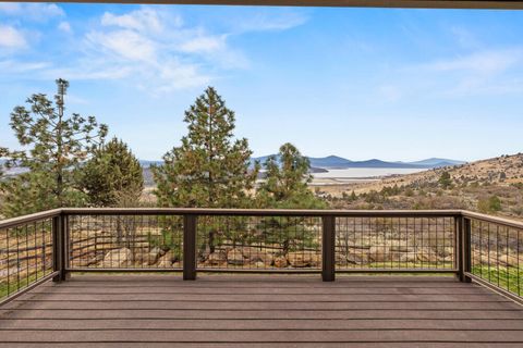 Tiny photo for 6346 Stoneridge Drive, Klamath Falls, OR 97601 (MLS # 220211677)