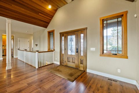 Tiny photo for 6346 Stoneridge Drive, Klamath Falls, OR 97601 (MLS # 220211677)