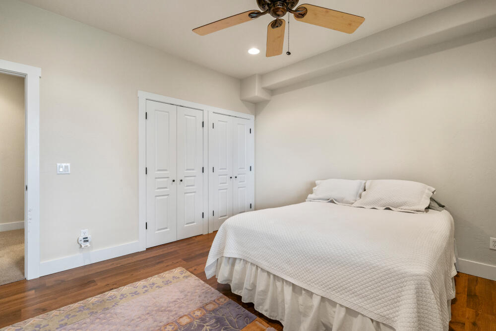 Gray Rock - Residential