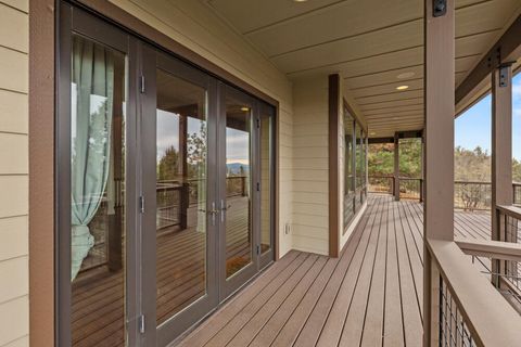 Tiny photo for 6346 Stoneridge Drive, Klamath Falls, OR 97601 (MLS # 220211677)