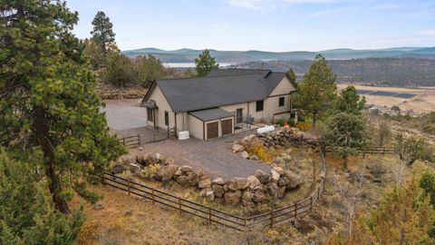 Tiny photo for 6346 Stoneridge Drive, Klamath Falls, OR 97601 (MLS # 220211677)