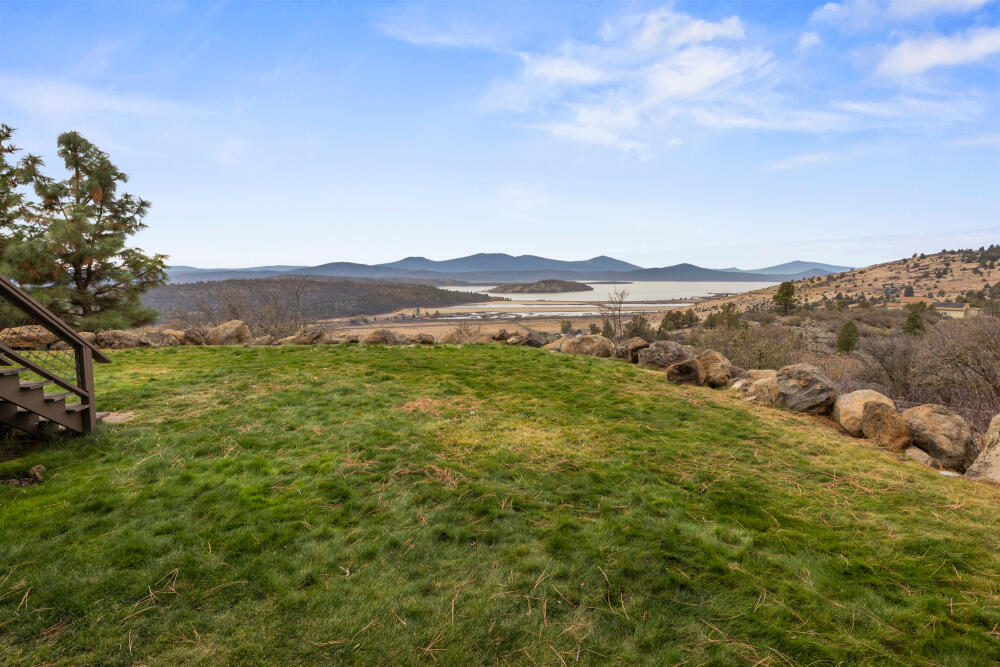 Gray Rock - Residential