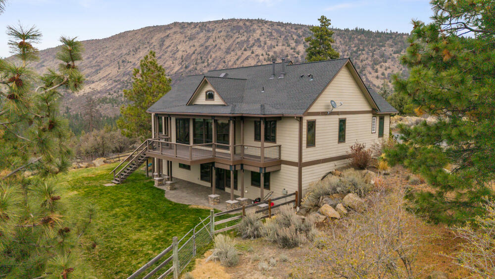 Gray Rock - Residential