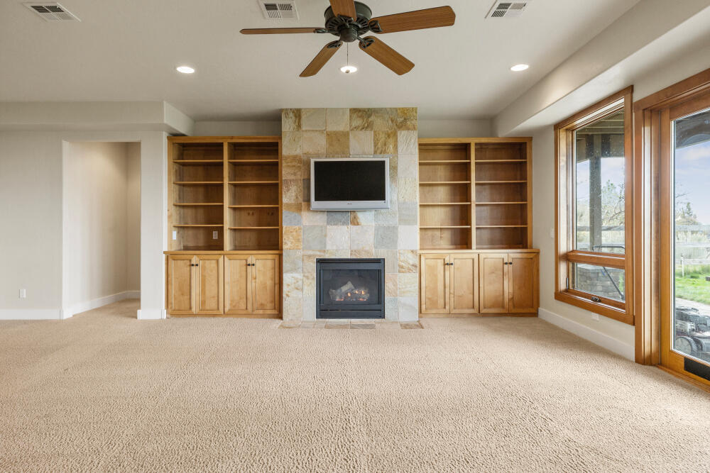 Gray Rock - Residential