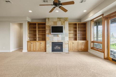 Tiny photo for 6346 Stoneridge Drive, Klamath Falls, OR 97601 (MLS # 220211677)