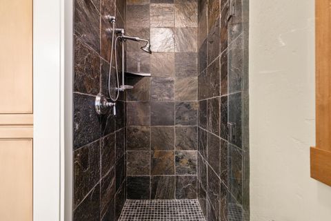 Tiny photo for 6346 Stoneridge Drive, Klamath Falls, OR 97601 (MLS # 220211677)