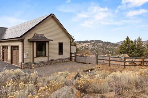 Tiny photo for 6346 Stoneridge Drive, Klamath Falls, OR 97601 (MLS # 220211677)