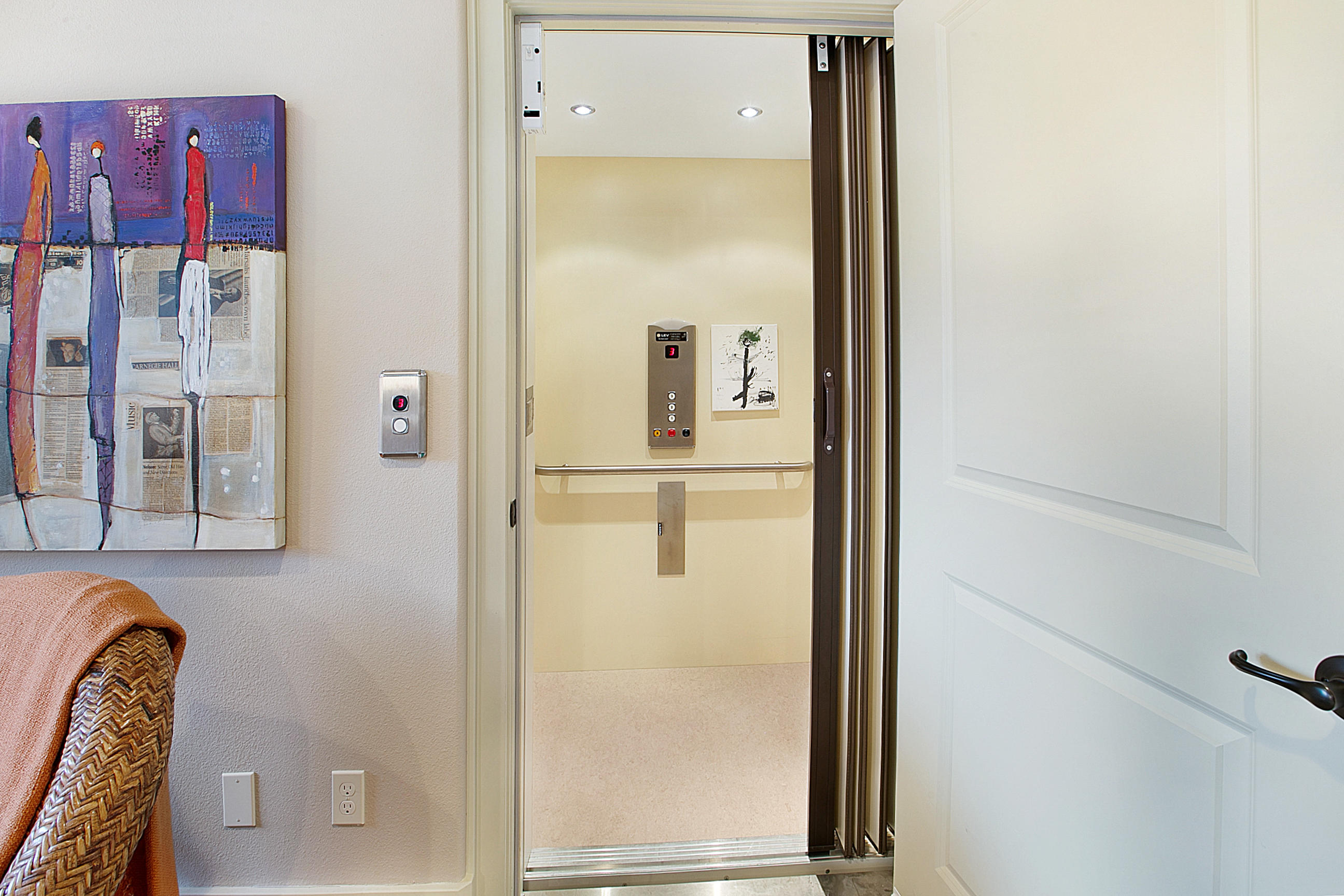 Skyliner Summit - Residential