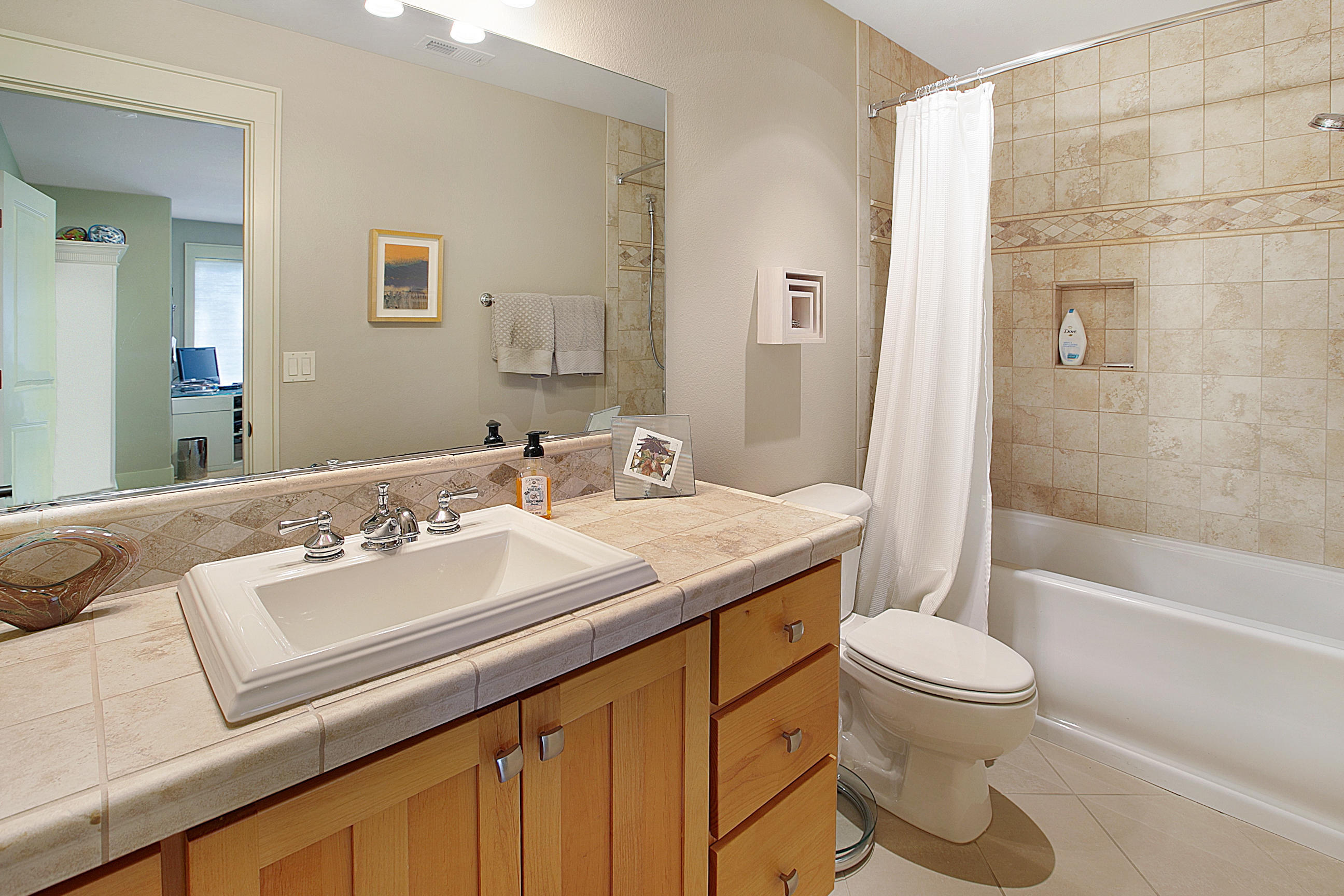 Skyliner Summit - Residential