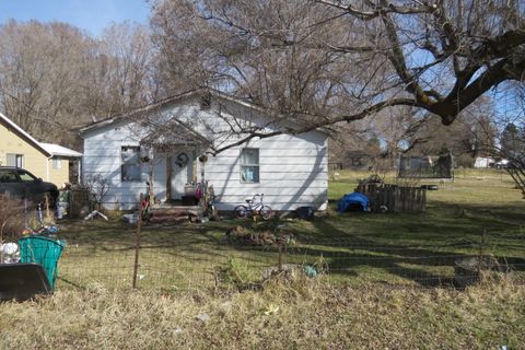 1747 Hope Street Klamath Falls OR 97603