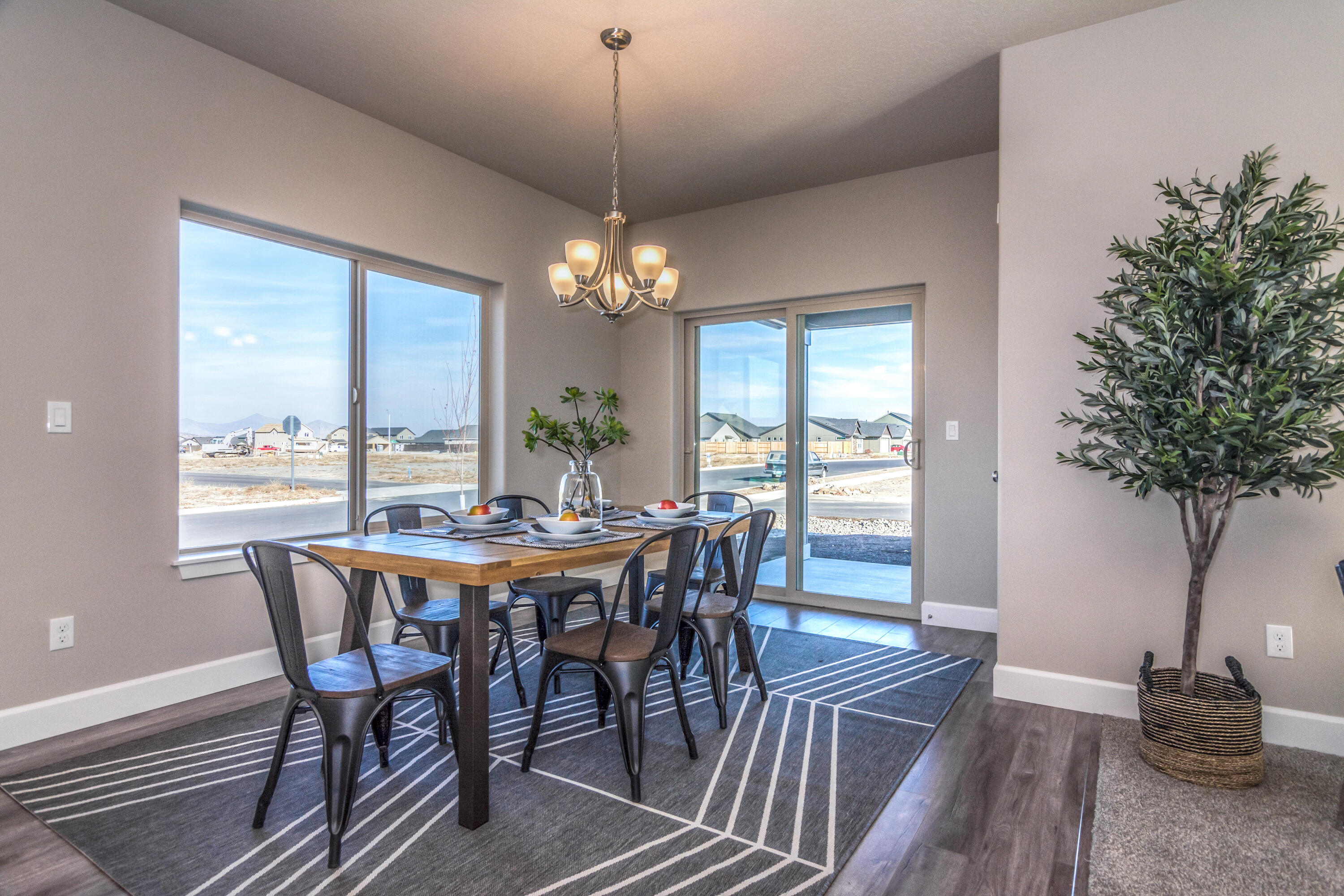 Dry Canyon - Residential