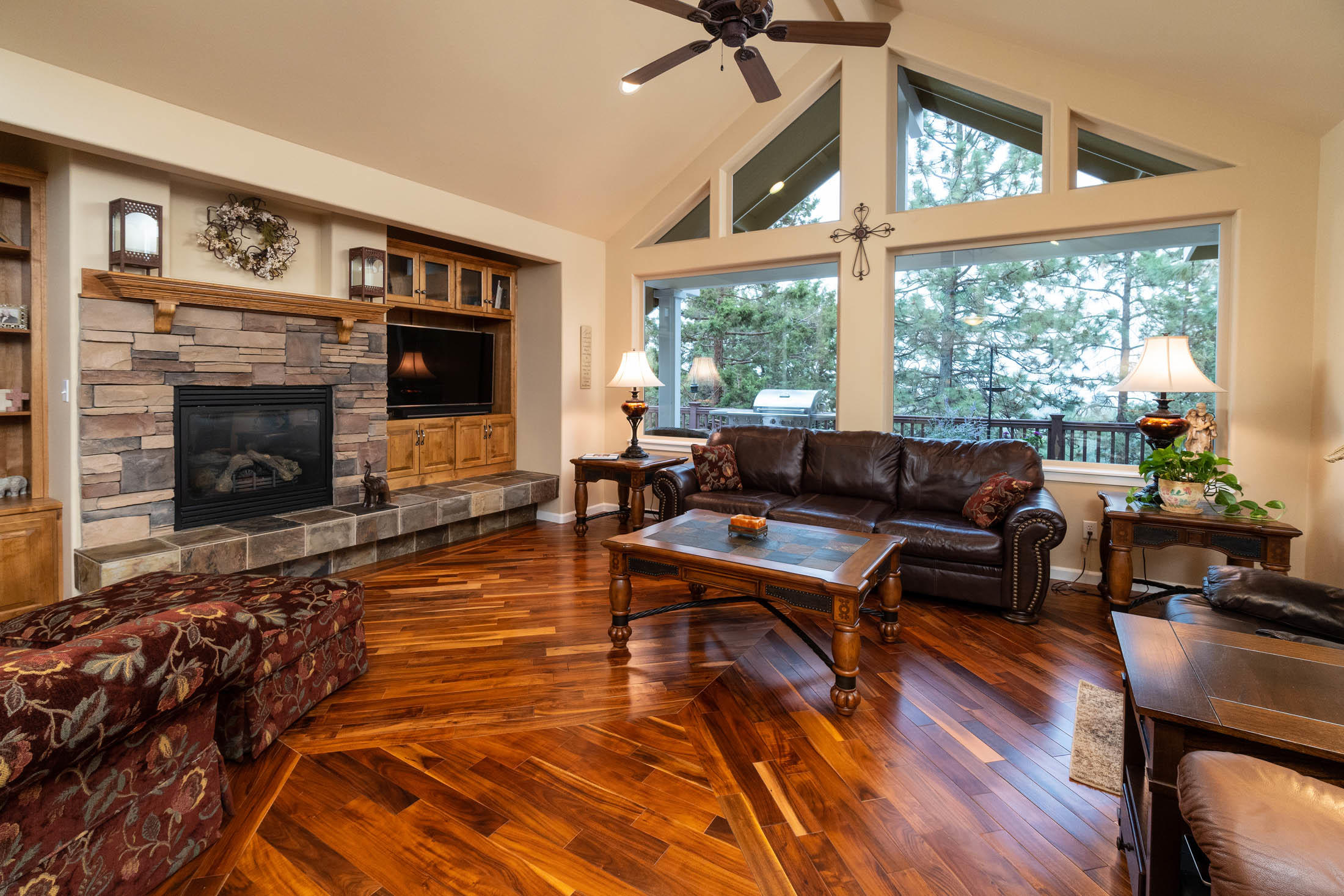 Awbrey Butte - Residential