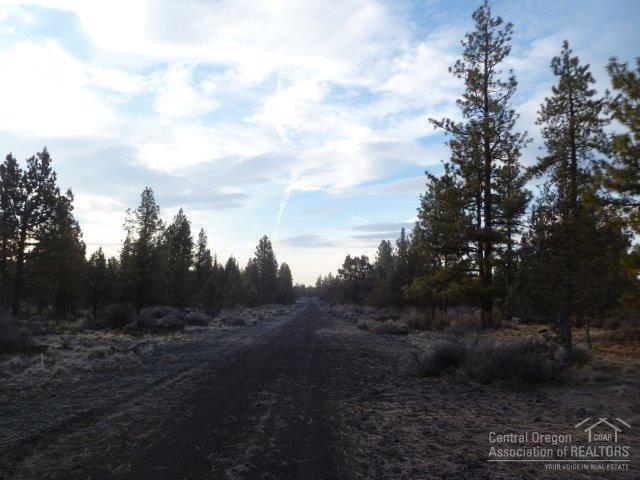 Squaw Creek Canyon - Land