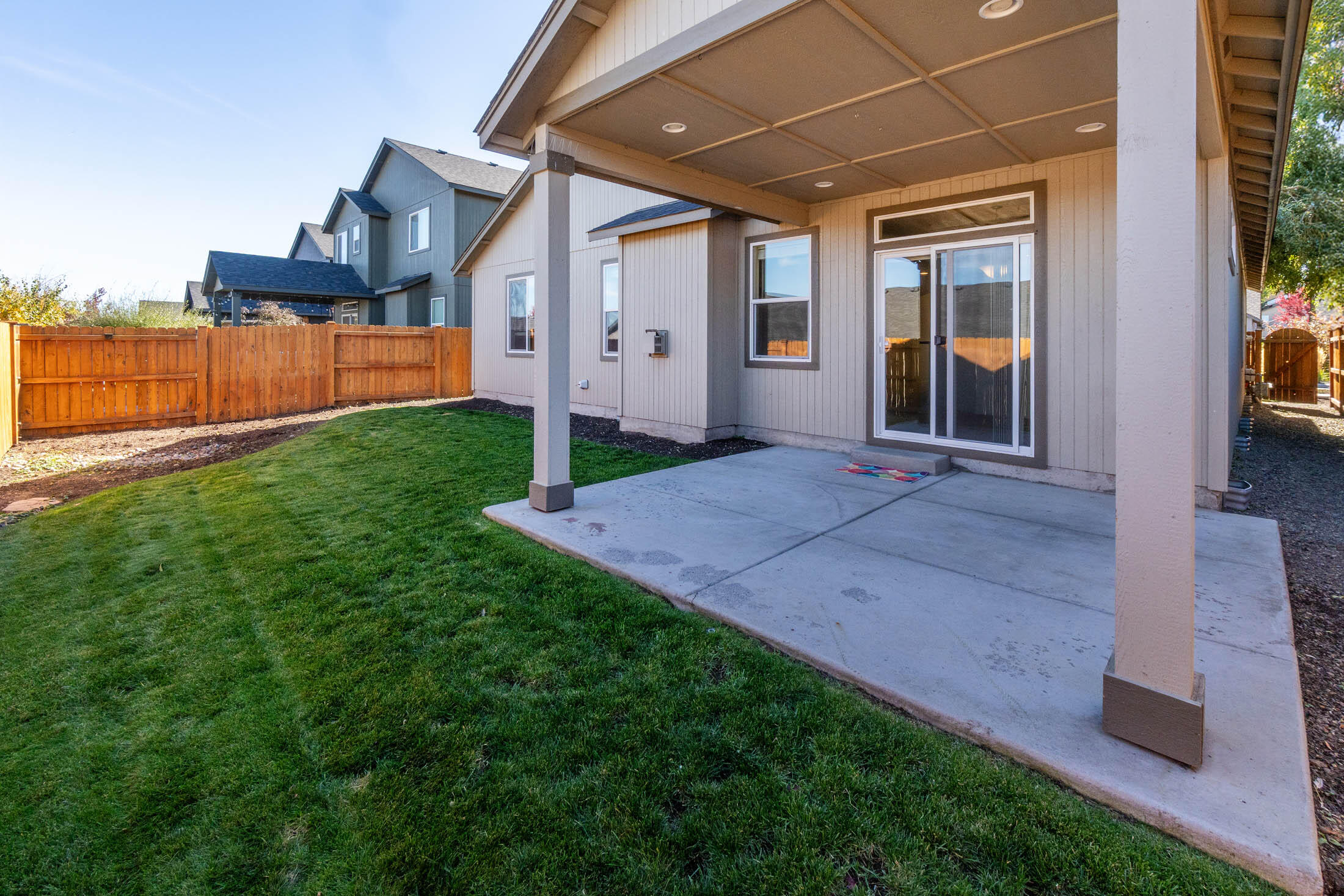 3667 SW Pumice Stone Avenue