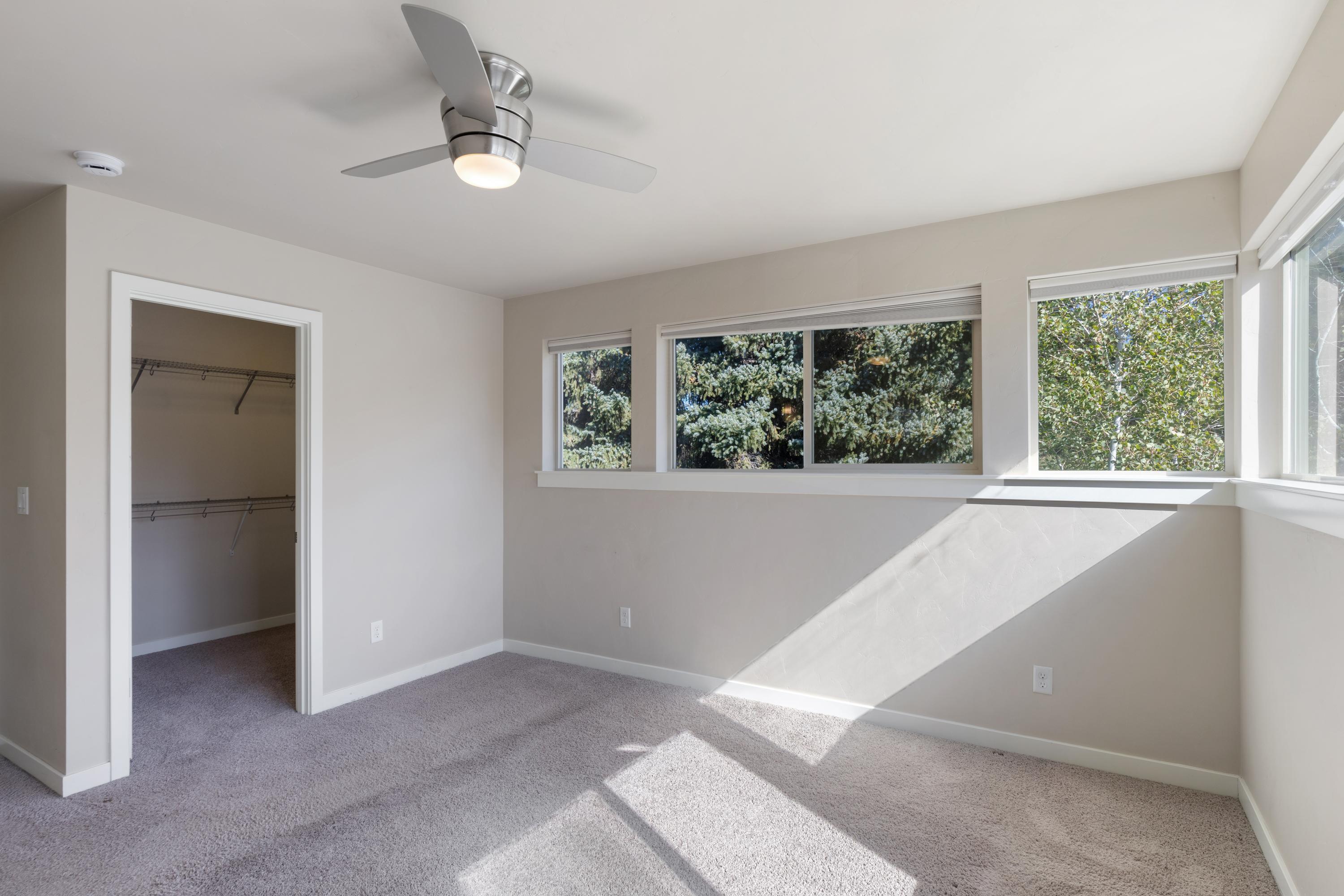 8th Street Cottages - Residential