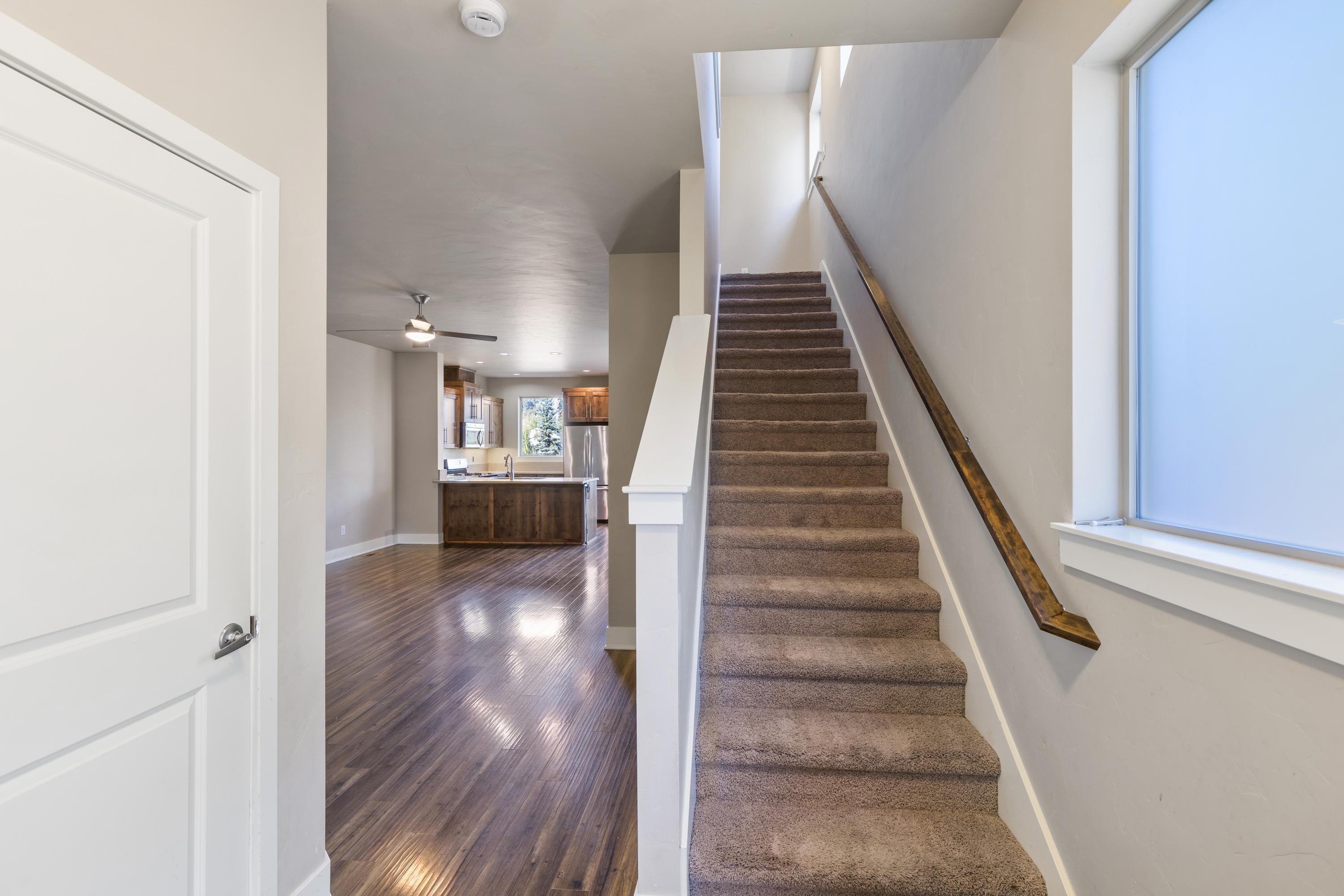 748 NE Vail Lane