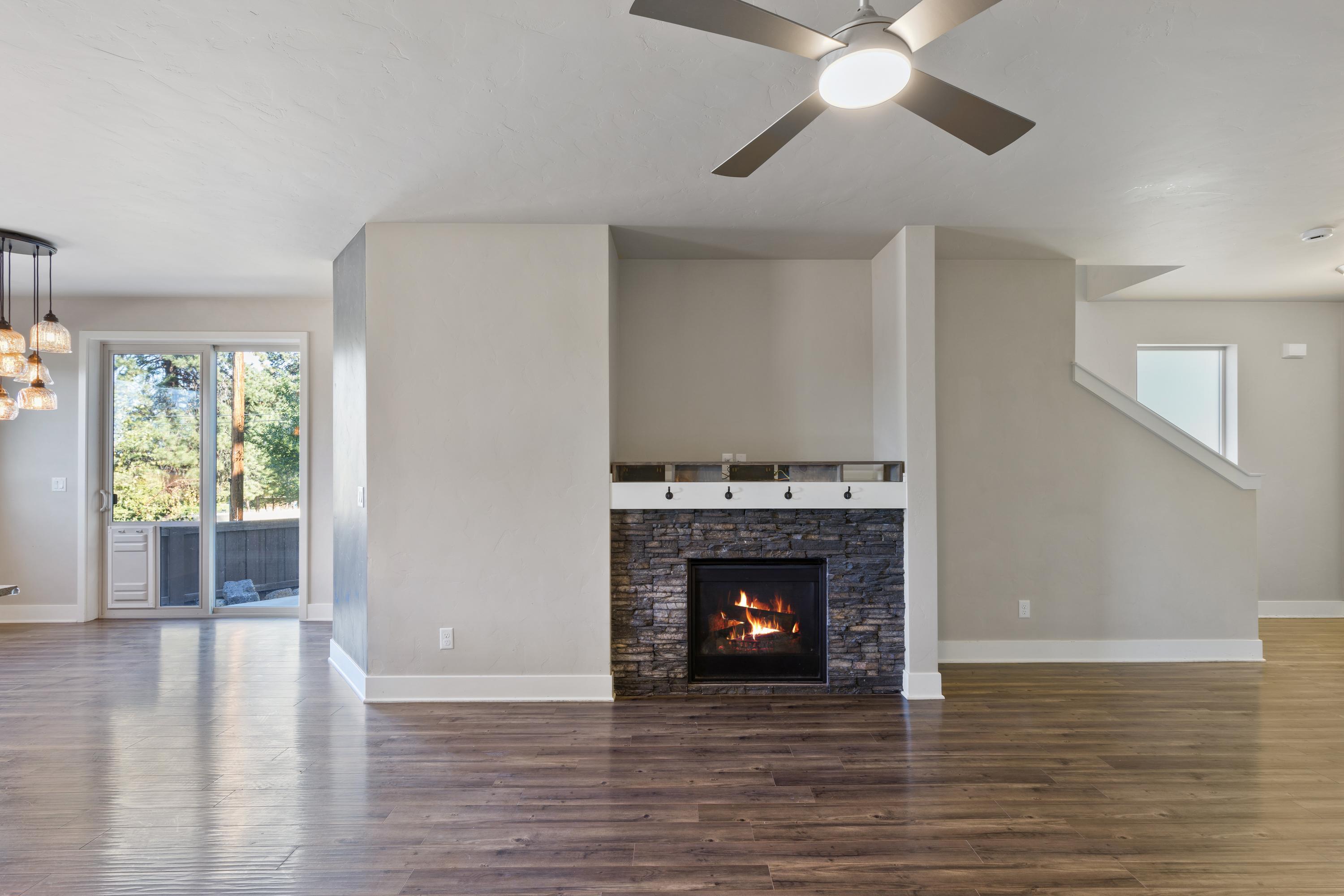 8th Street Cottages - Residential