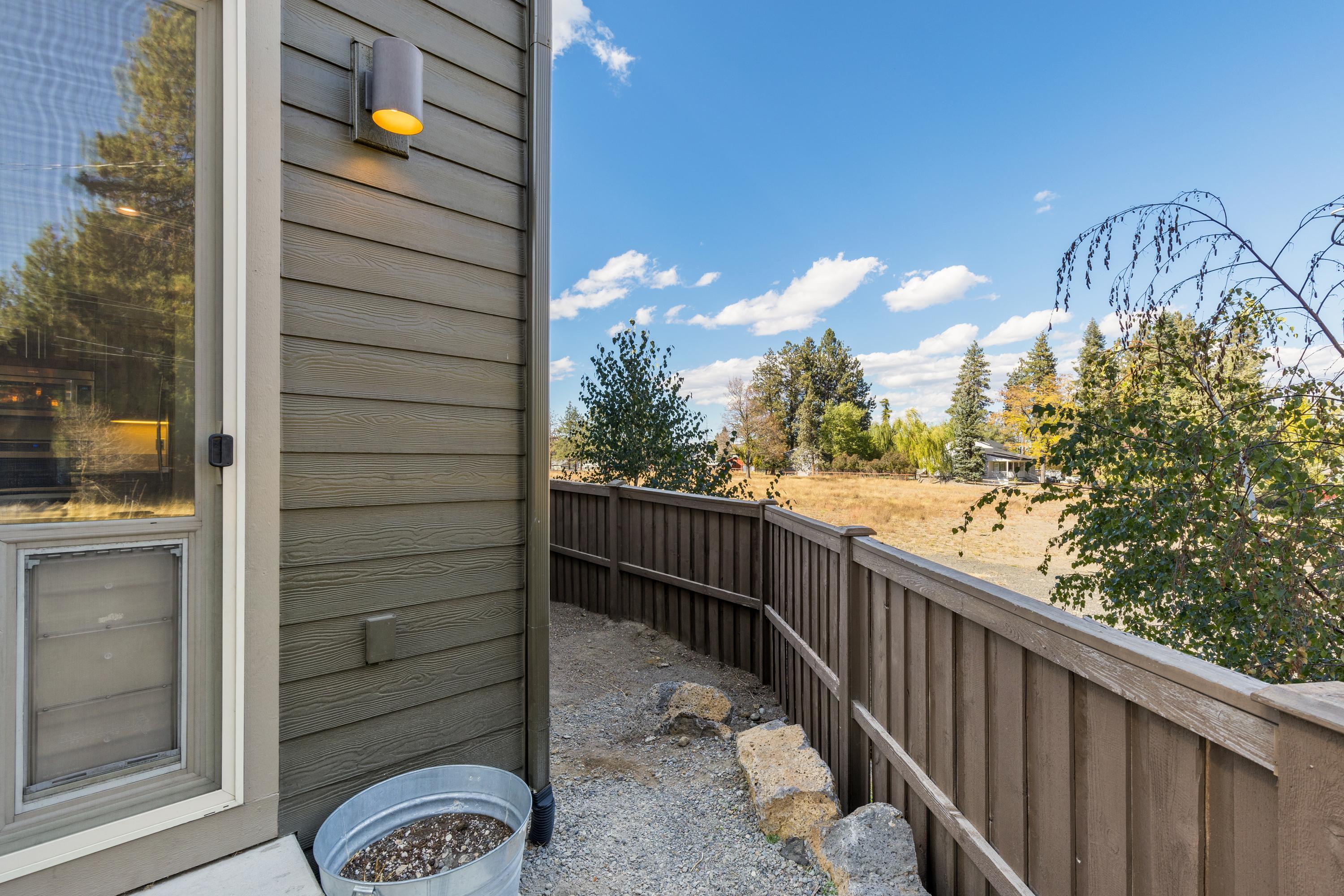 8th Street Cottages - Residential