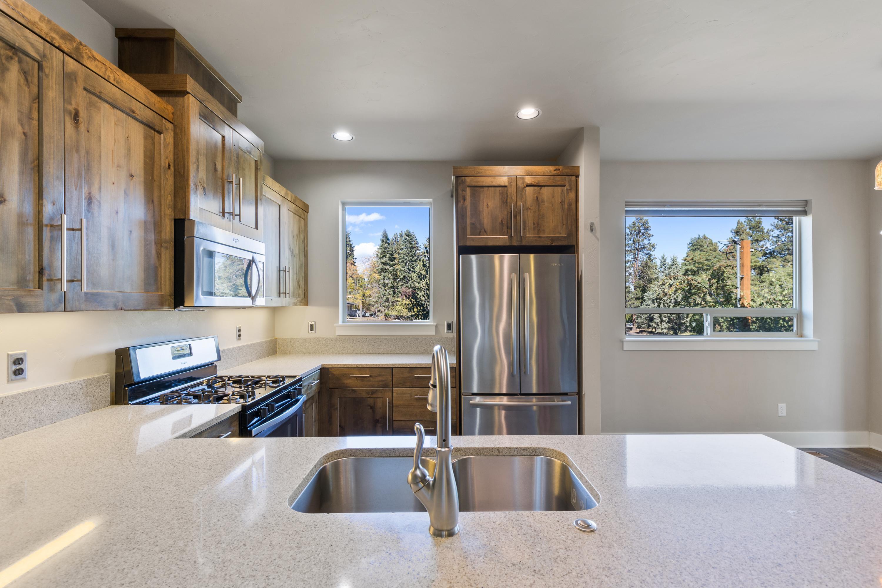 8th Street Cottages - Residential