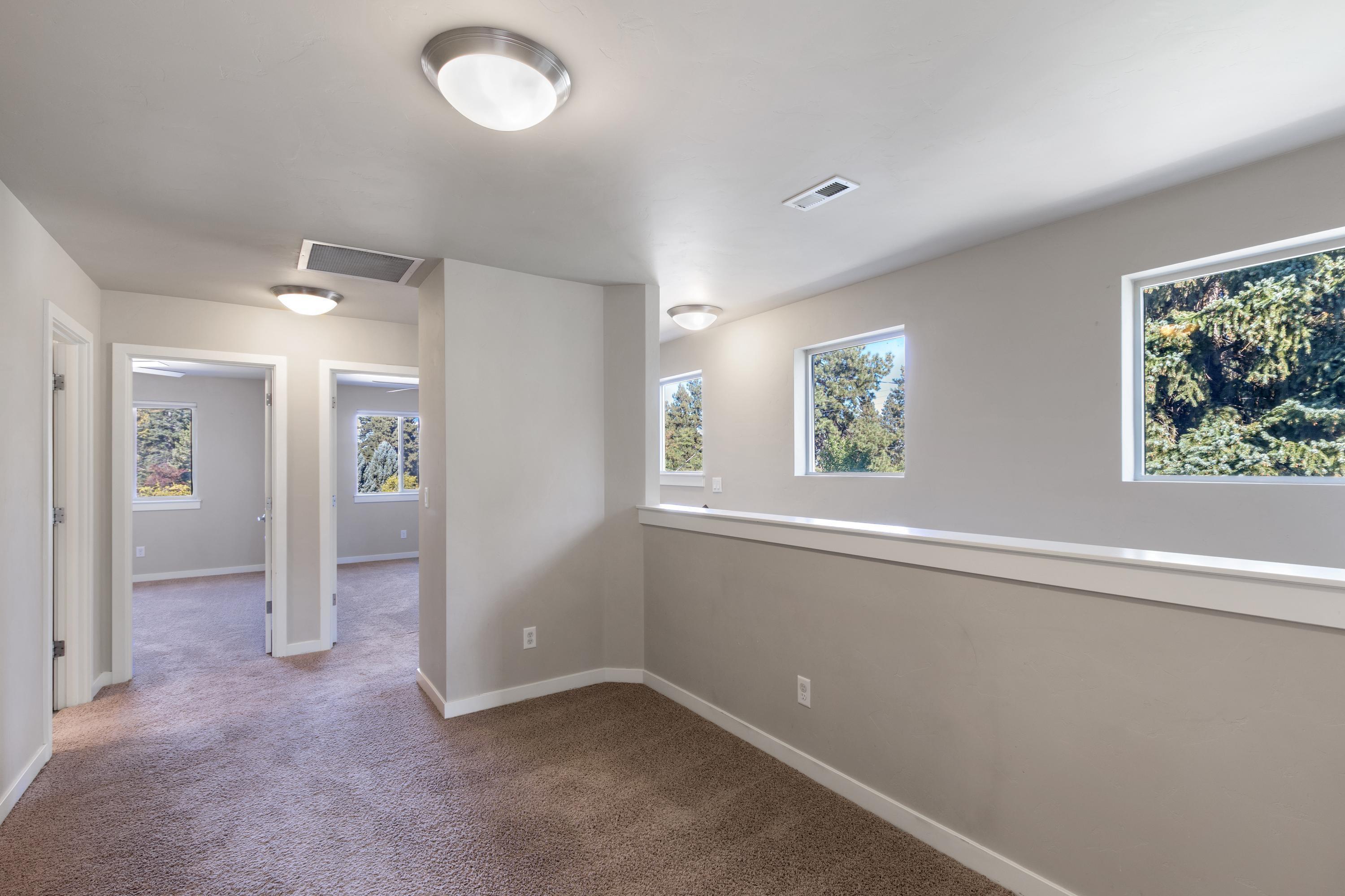 8th Street Cottages - Residential