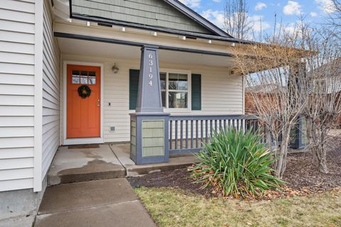 Tiny photo for 63194 NE De Haviland Street, Bend, OR 97701 (MLS # 220213173)