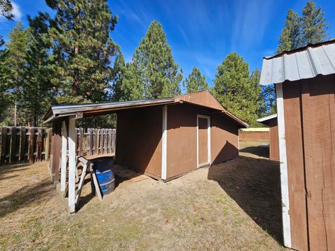 Tiny photo for 51473 Hemlock Road, La Pine, OR 97739 (MLS # 220217703)