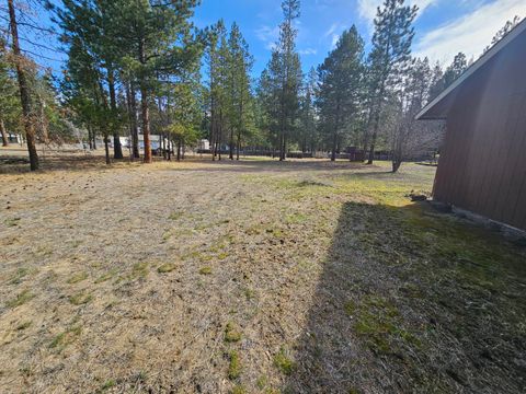 Tiny photo for 51473 Hemlock Road, La Pine, OR 97739 (MLS # 220217703)
