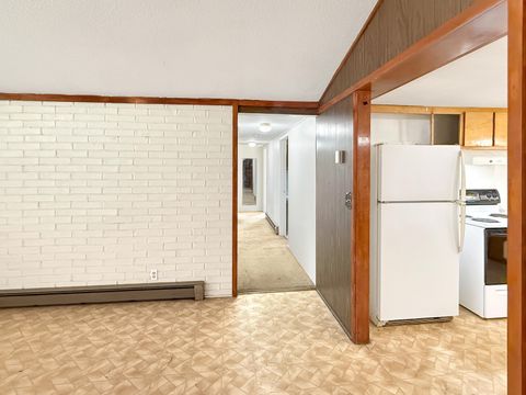 Tiny photo for 643 NE Coles Road, Prineville, OR 97754 (MLS # 220212911)