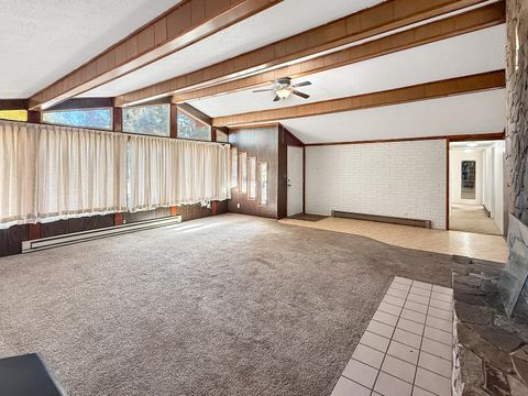 Tiny photo for 643 NE Coles Road, Prineville, OR 97754 (MLS # 220212911)