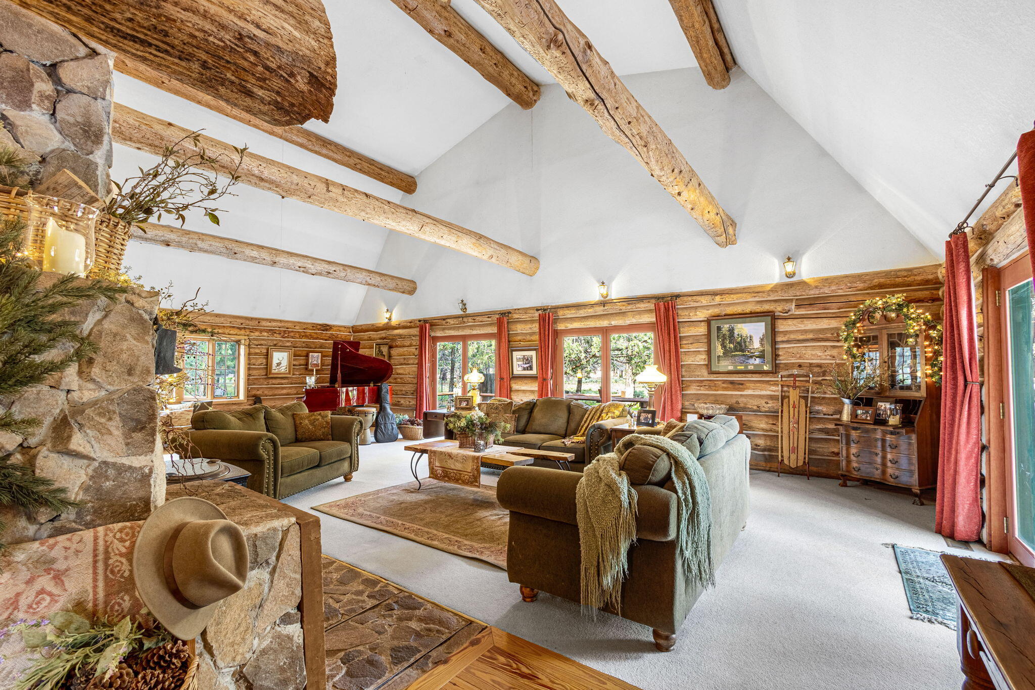 Panoramic View Est - Residential