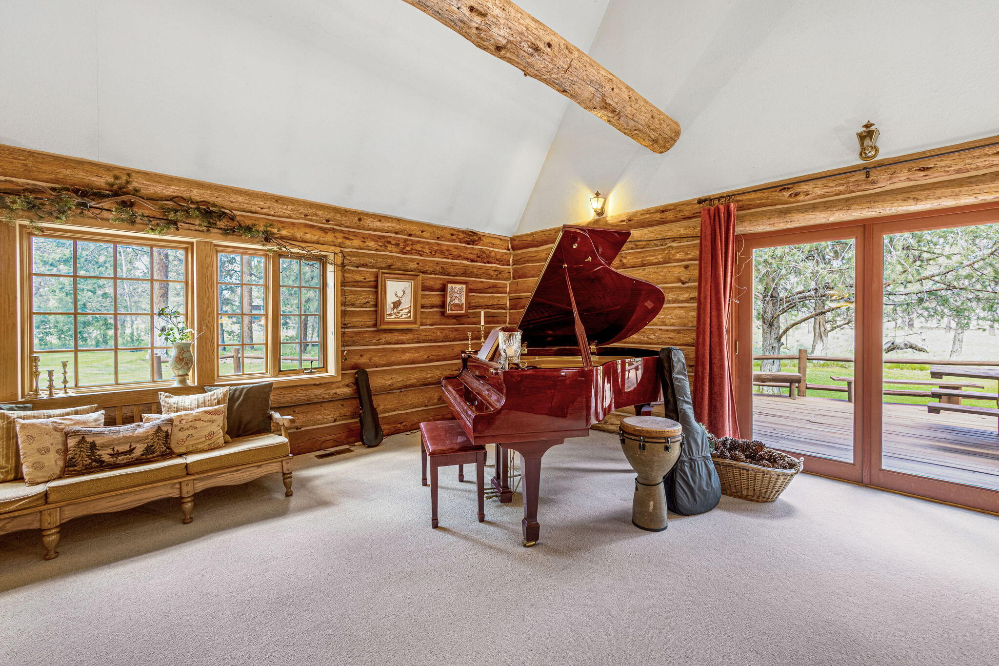 Panoramic View Est - Residential