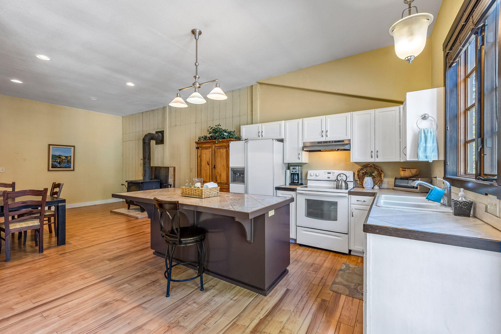 Panoramic View Est - Residential