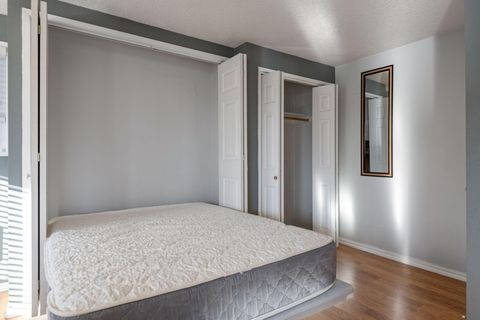 Tiny photo for 717 NE Olney Court, Bend, OR 97701 (MLS # 220210768)