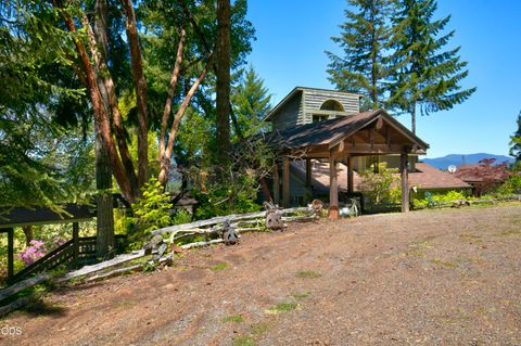 Tiny photo for 78189 High Prairie Road, Oakridge, OR 97463 (MLS # 220223882)