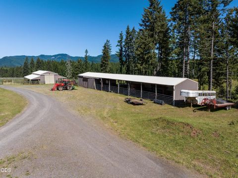 Tiny photo for 78189 High Prairie Road, Oakridge, OR 97463 (MLS # 220223882)