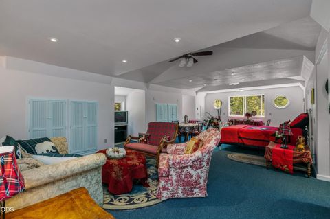 Tiny photo for 78189 High Prairie Road, Oakridge, OR 97463 (MLS # 220223882)