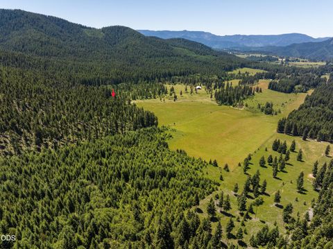 Tiny photo for 78189 High Prairie Road, Oakridge, OR 97463 (MLS # 220223882)