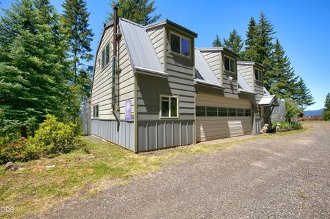 Tiny photo for 78189 High Prairie Road, Oakridge, OR 97463 (MLS # 220223882)