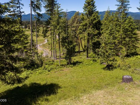 Tiny photo for 78189 High Prairie Road, Oakridge, OR 97463 (MLS # 220223882)