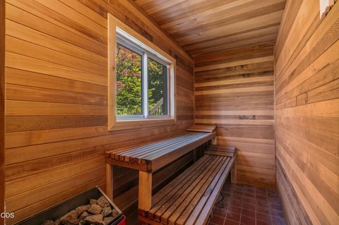 Tiny photo for 78189 High Prairie Road, Oakridge, OR 97463 (MLS # 220223882)